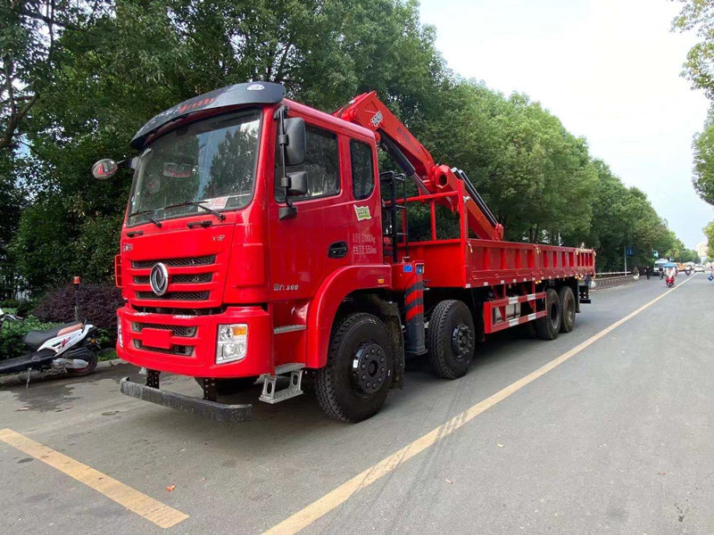 東風(fēng)錦程V6P前四后八折臂吊