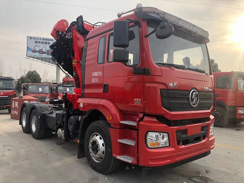 陜汽德龍新M3000牽引頭